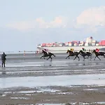 아파트 Auf Der Duene 쿡스하펜
