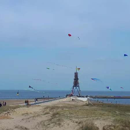 Auf Der Duene 아파트 *